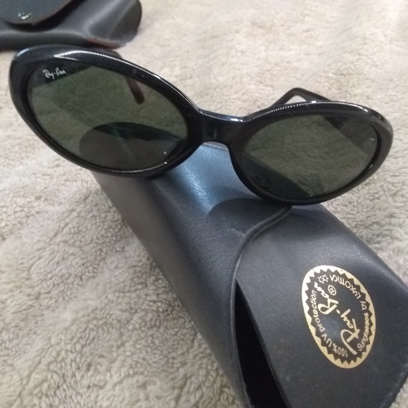 COPY - Ray bans 2 pairs women's oval style black/… - Picture 7 of 13